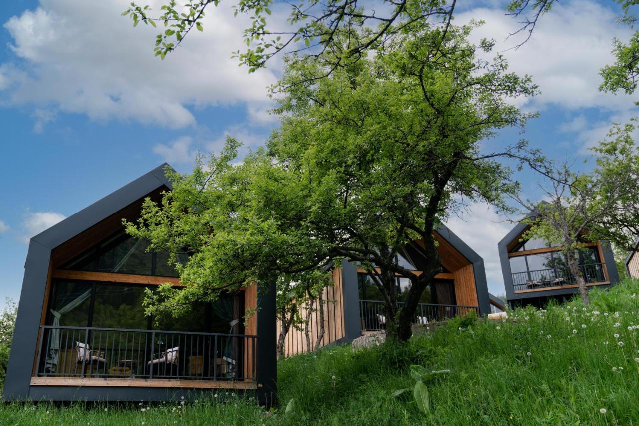 Qazaq Auyl Eco Hotel الماتي المظهر الخارجي الصورة